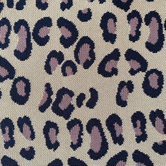 High Waisted Leopard Skirt - Picture 2 of 3